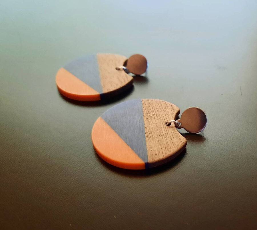 Blue-orange wooden earrings/ earrings, walnut wood circles, triangles, coloured synthetic resin, handmade earrings from Germany, 6 cm