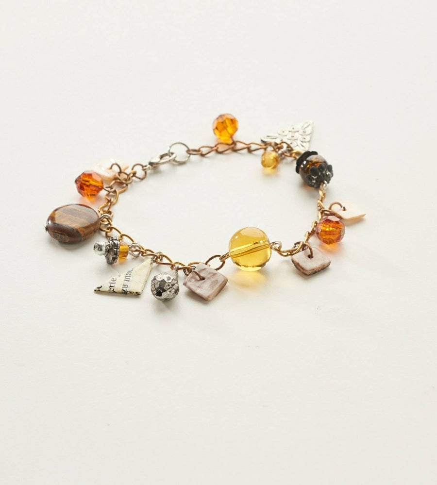 Yellow-orange begging bracelet / beaded bracelet, bracelet with glass beads and metal pendants in yellow, beige, orange, new, handmade, Germany