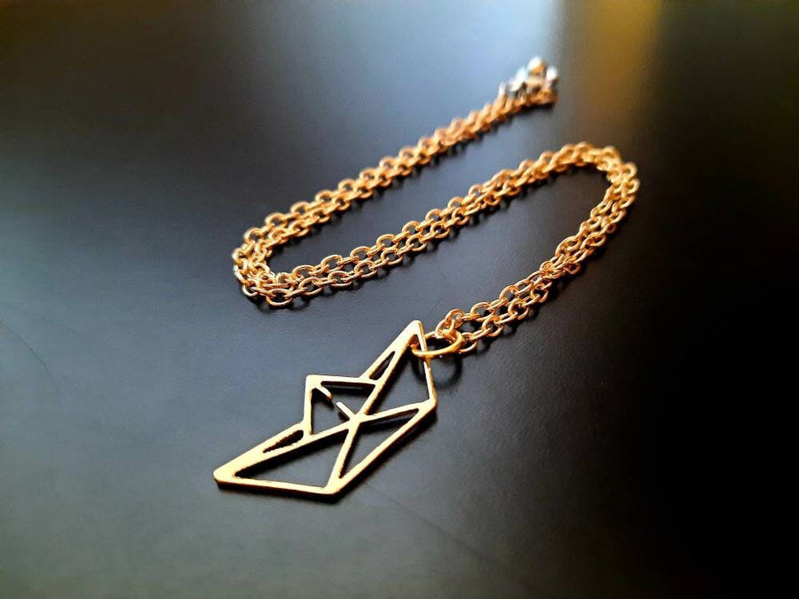 Golden boat necklace, necklace in origamistil, fine link chain, gold, boat pendant, 40-60 cm, new, handmade, Germany