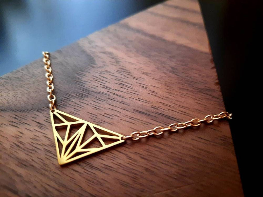 Golden triangles on necklace, chain with metal pendant, origami style, delicate link chain, 40-60 cm, handmade, Germany, new