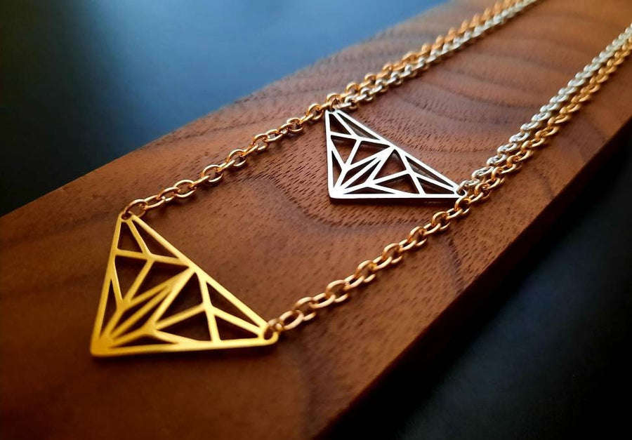 Silver triangles on necklace, necklace with metal pendant, origamistil, fine link necklace, 40-60 cm, handmade, Germany, new