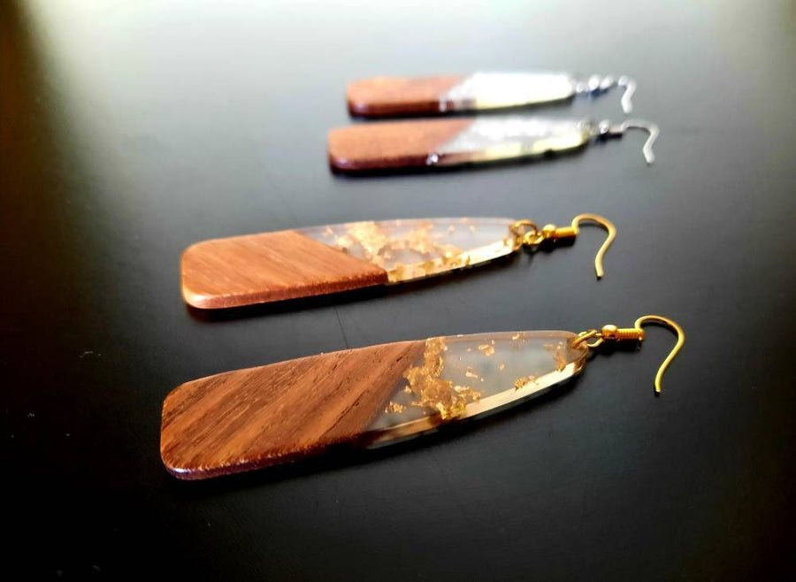 Rose/salmon-brown wooden earrings in the form of elongated tears, walnut wood and grey synthetic resin, handmade earrings from Germany, 8 cm