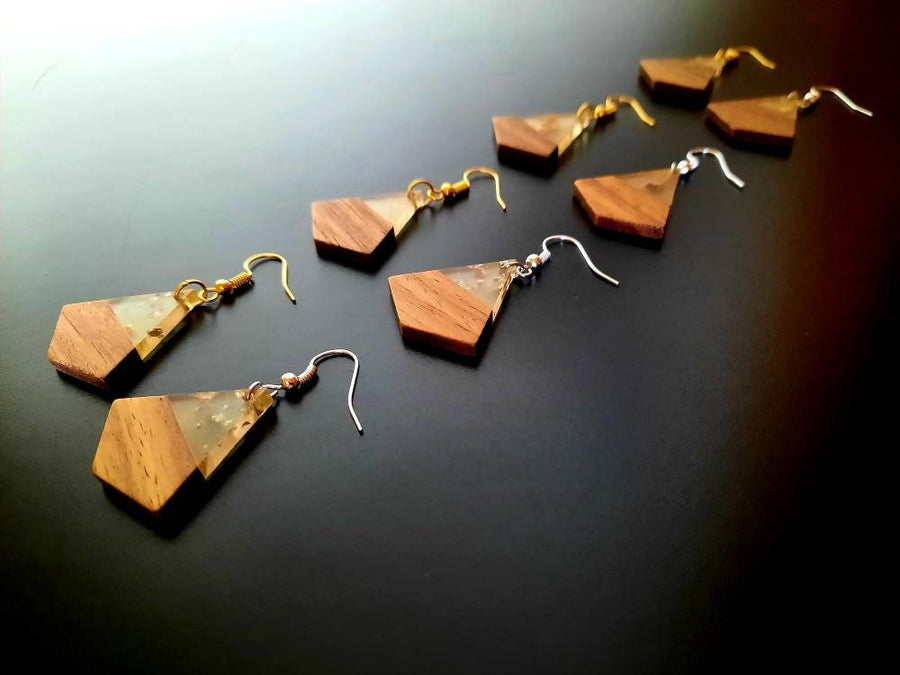 Gold-transparent wooden earrings, shape of dragon squares, walnut wood, resin and gold foil, new handmade earrings, Germany, 4 cm