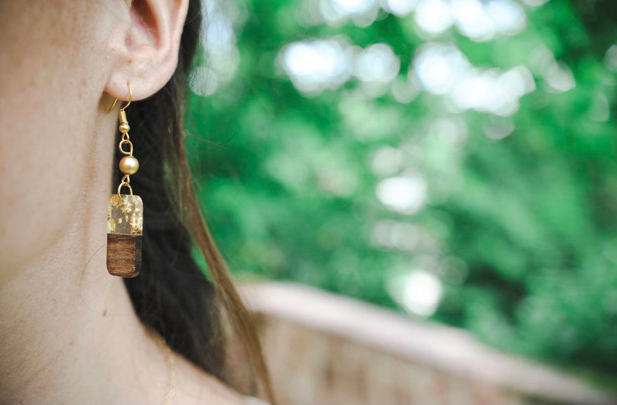 Silver transparent wooden earrings, elongated square, real walnut wood, resin and gold/silver foil, new, handmade, Germany, 4 cm