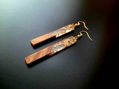 Gold-transparent wooden earrings in the form of long rods, walnut wood, resin and gold foil, handmade earrings, Germany, 7 cm, new