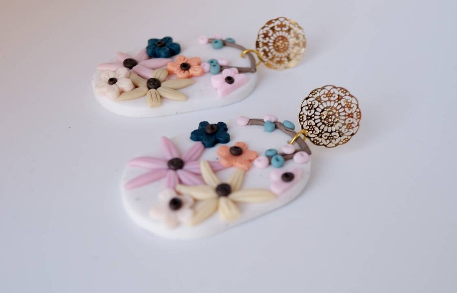 White polymerclay earrings with colorful flowers (orange, blue, pink) and golden studs, handmade, Germany, 6 cm, creamy white