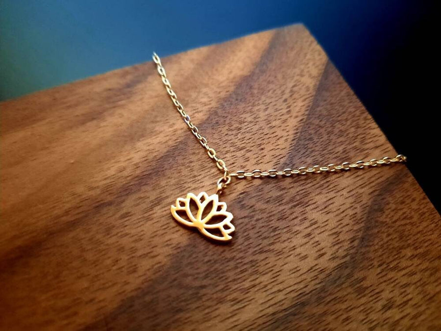 Gold-plated necklace with lotus flower, fine gold-plated link chain with extension chain and golden pendant in yellow gold, handmade, new