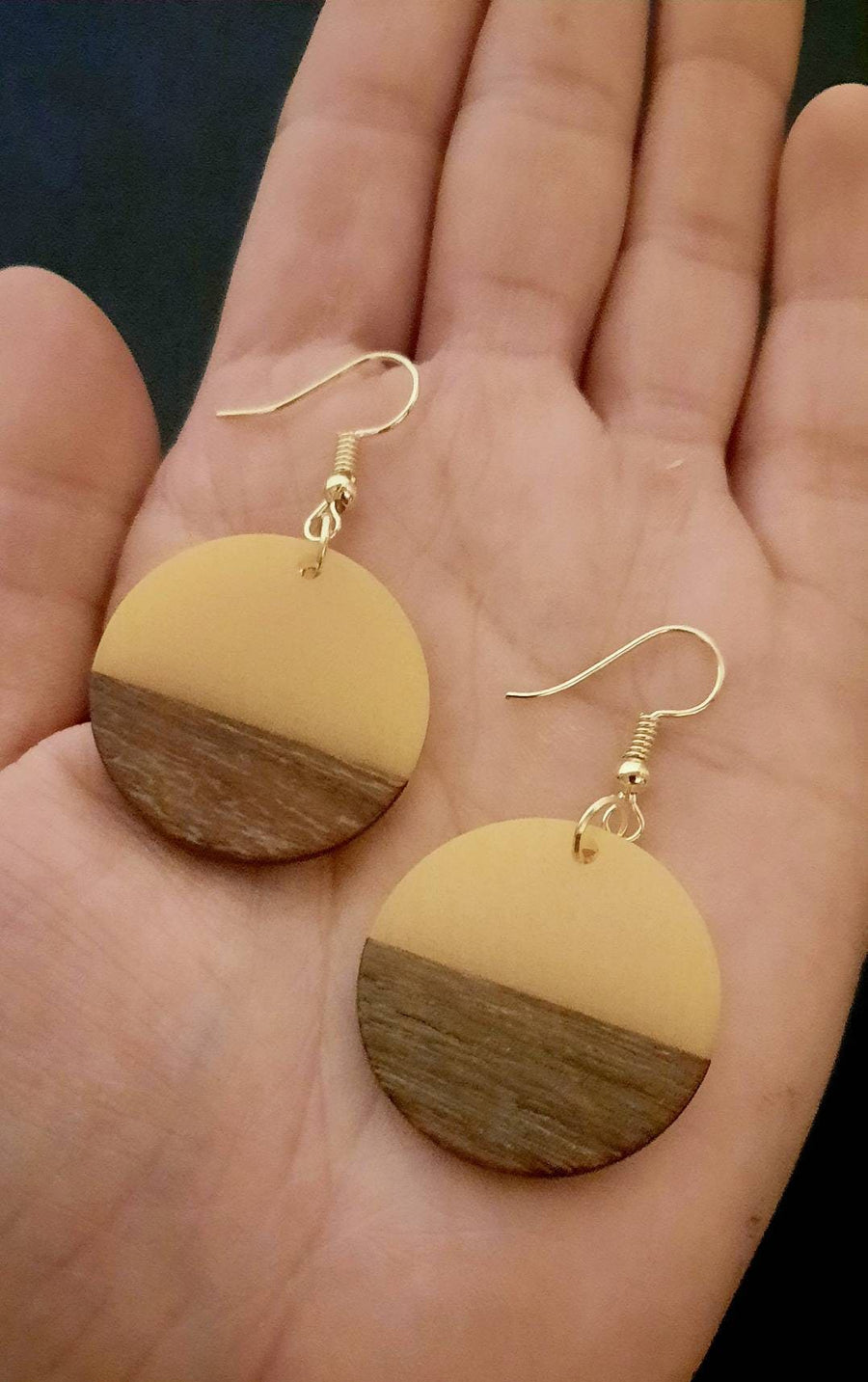 Yellow wooden earrings, circular, walnut wood, yellow synthetic resin, handmade, hanging earrings, handmade earrings from Germany, bright yellow