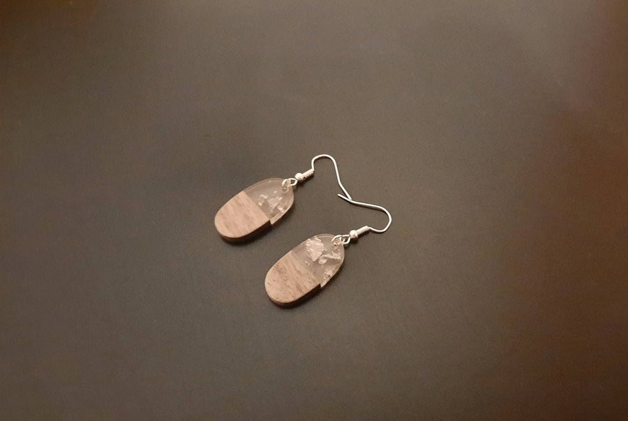 Silver-transparent wooden earrings with silver foil, walnut wood and synthetic resin, hanging earrings, earrings, Germany, 3 cm, handmade, unique