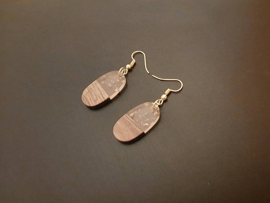 Silver-transparent wooden earrings with silver foil, walnut wood and synthetic resin, hanging earrings, earrings, Germany, 3 cm, handmade, unique