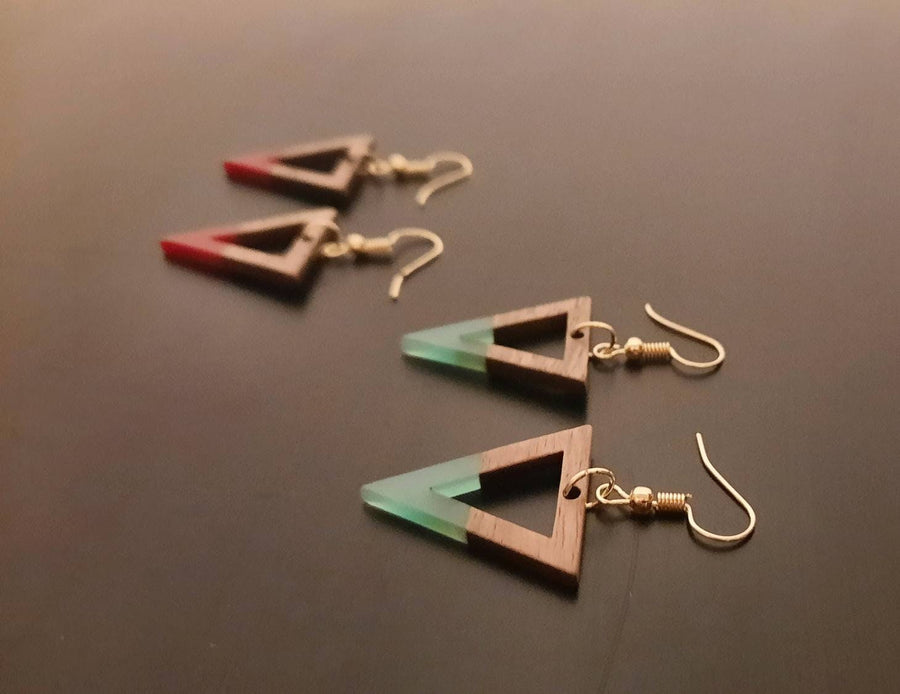 Turquoise-light blue wooden earrings, shape of triangles with hole, walnut wood and resin, new, handmade earrings from Germany, 4 cm, blue