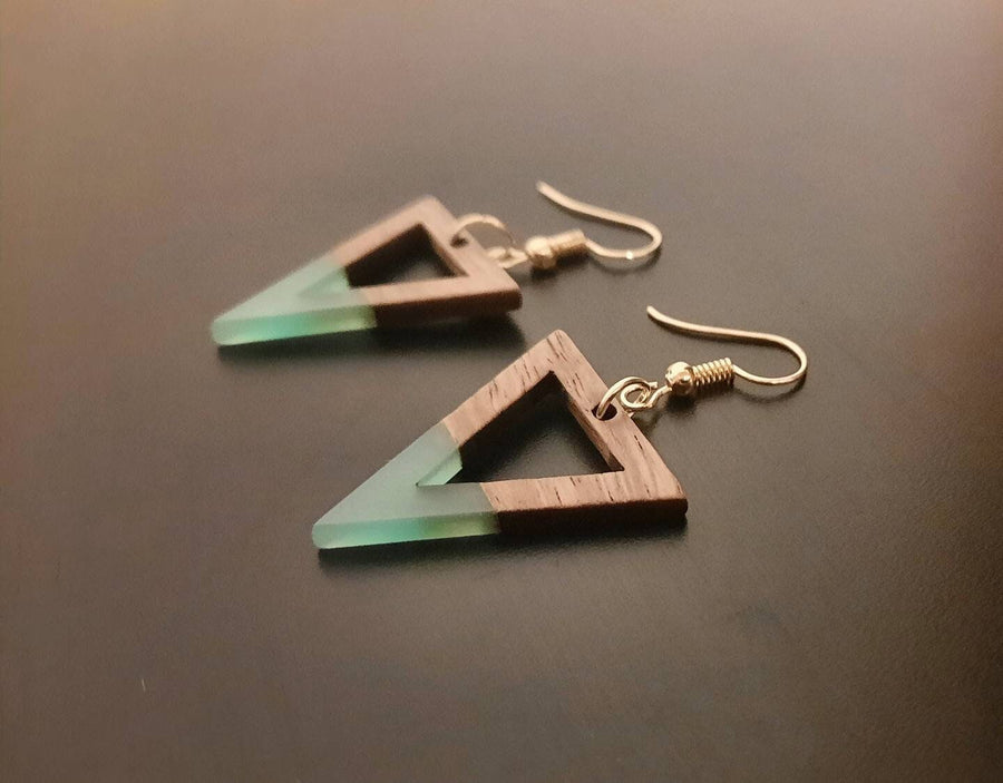 White-brown wooden earrings in the form of triangles with triangular hole, walnut wood and resin, new, handmade earrings, Germany, 5 cm