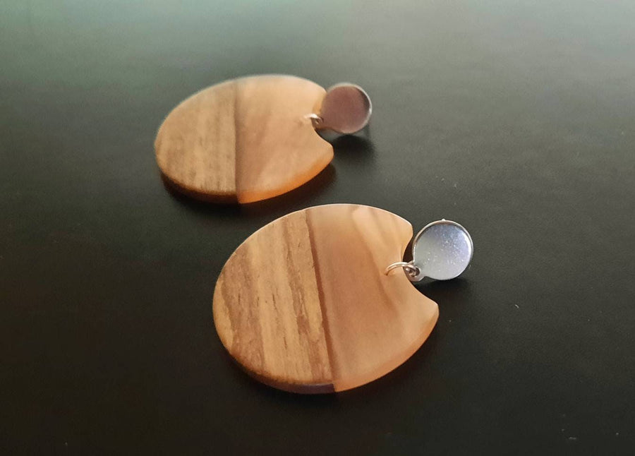 Pink marbled wooden earrings/ studs, walnut wood circles, pink synthetic resin, handmade hanging earrings, Germany, 6 cm