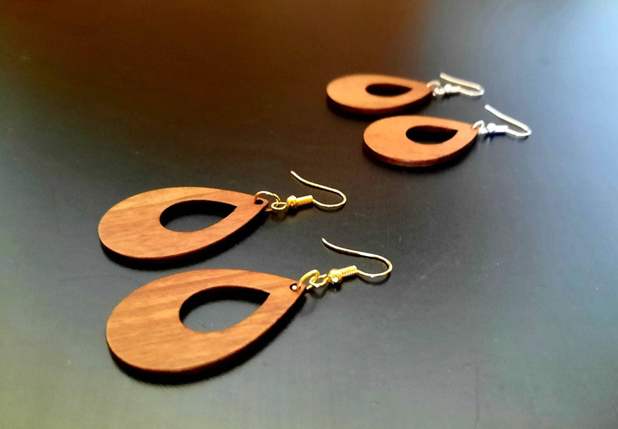 Tear-shaped wooden earrings, real wood in light brown, natural and handmade earrings from Germany, 6 cm, handmade, wood