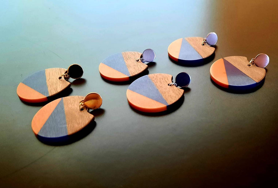 Blue-orange wooden earrings/ earrings, walnut wood circles, triangles, coloured synthetic resin, handmade earrings from Germany, 6 cm