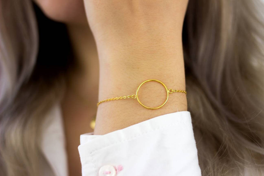 Goldenes Armband minimalistisch mit Kreis, 925er Sterlingsilber, Echtsilber 24K vergoldet, kreisrunder Anhänger, Handarbeit aus Deutschland