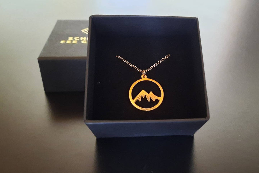 Jewelry set mountains in gold, gold earrings and necklace with round pendant with mountains, brushed circle in yellow gold gold-plated, handmade