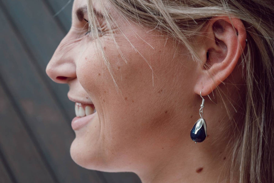 White hanging earrings with agate in real silver, 925 sterling silver, nickel-free, real semi-precious stone, real agate in white from Germany