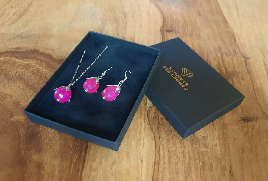 Jewelry set pink agate in silver, consisting of hanging earrings and necklace made of real silver (925 sterling silver), real agate, pink