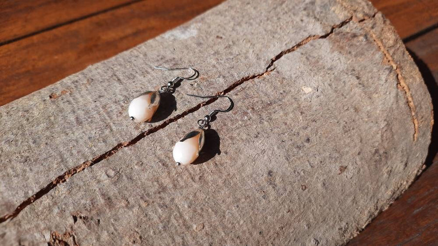 Jewelry set white agate, consisting of hanging earrings and necklace, 925 sterling silver with real agate in white, handmade, Germany