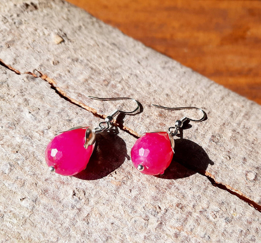 Pinkner Agate as hanging earrings with silver setting. Real silver, nickel-free, real agate in pink, handmade in Germany, gemstone